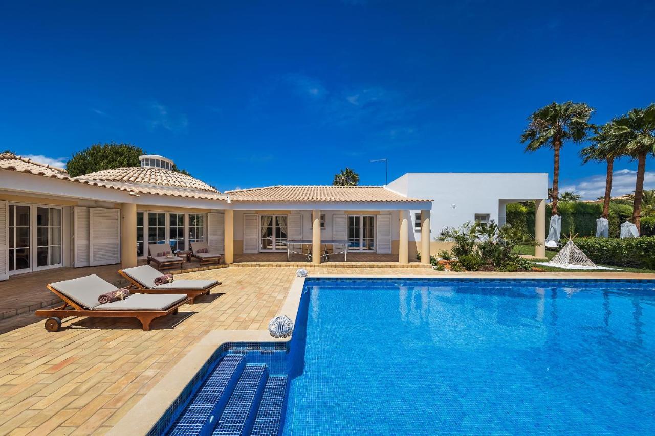 אלבופיירה Villa Dome By Ocvillas מראה חיצוני תמונה