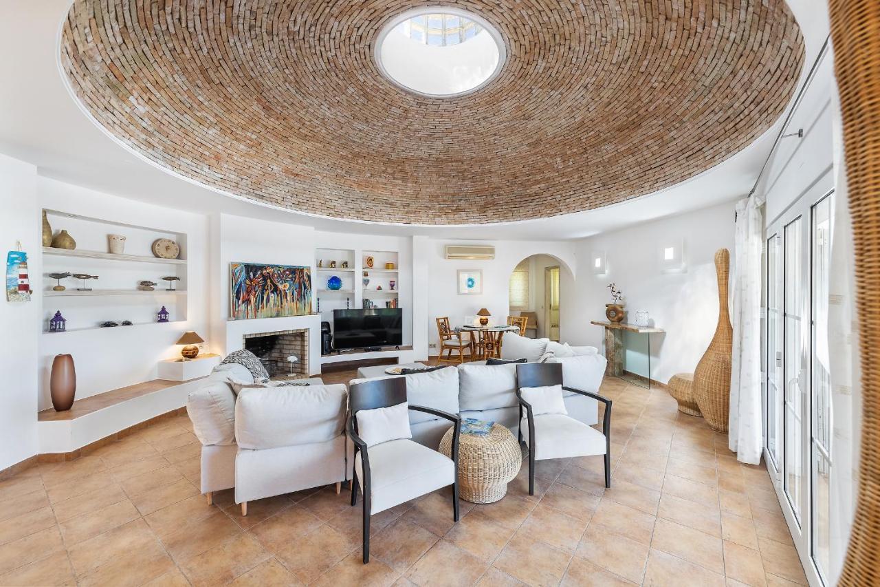 אלבופיירה Villa Dome By Ocvillas מראה חיצוני תמונה